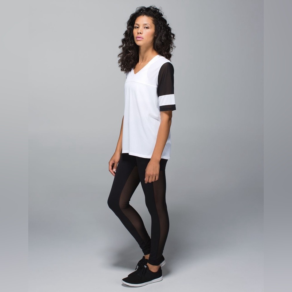 Lululemon athletica Sport Tee White Black size 12 - Picture 6 of 9